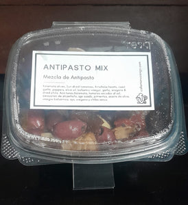 Mono ConGO Meals THE TIENDA Antipasto Mix 3.200
