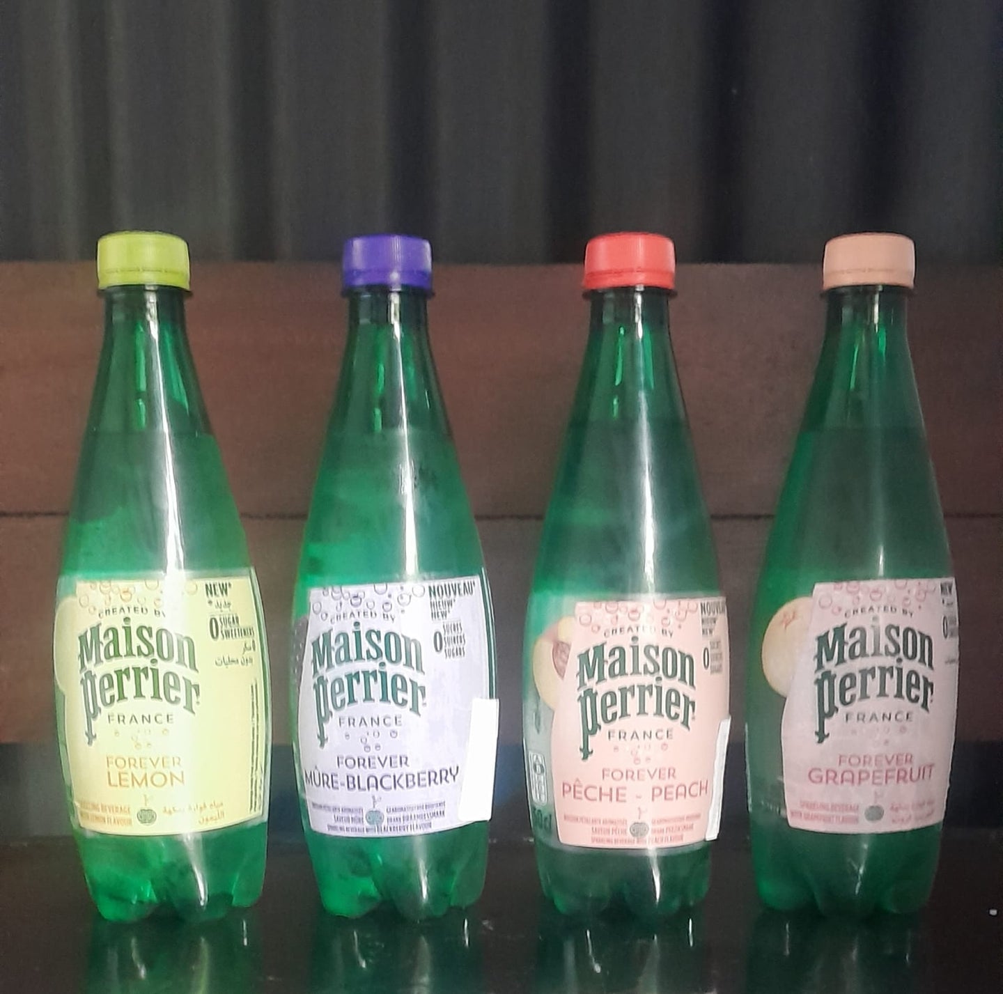 Mono ConGO Meals THE TIENDA Bottle 1.300 Perrier Water 1.000 - 1.300